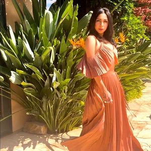 Meet your Posher, Desiree